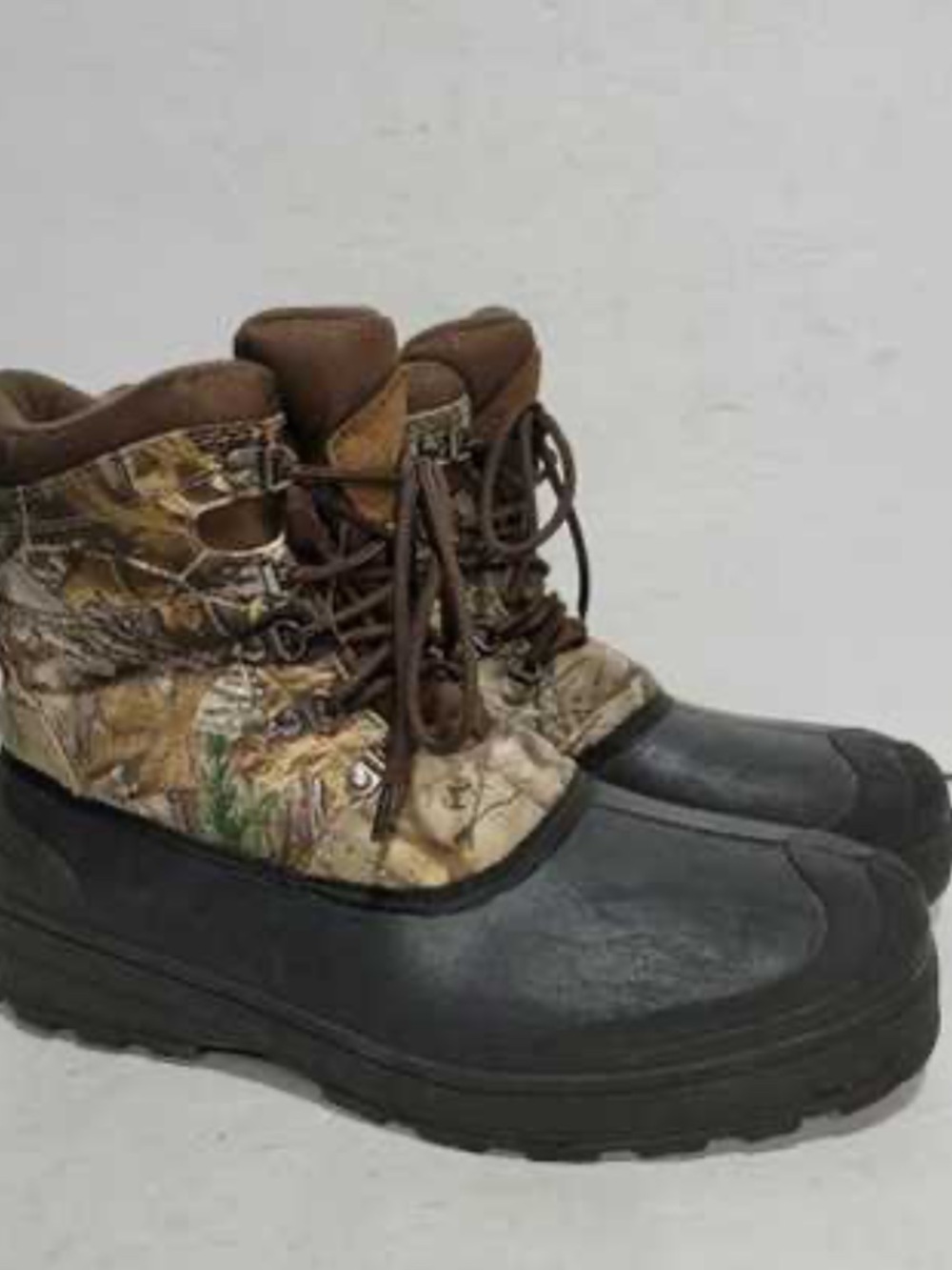 3M Thinsulate Brown and Black Men's Boat Shoes